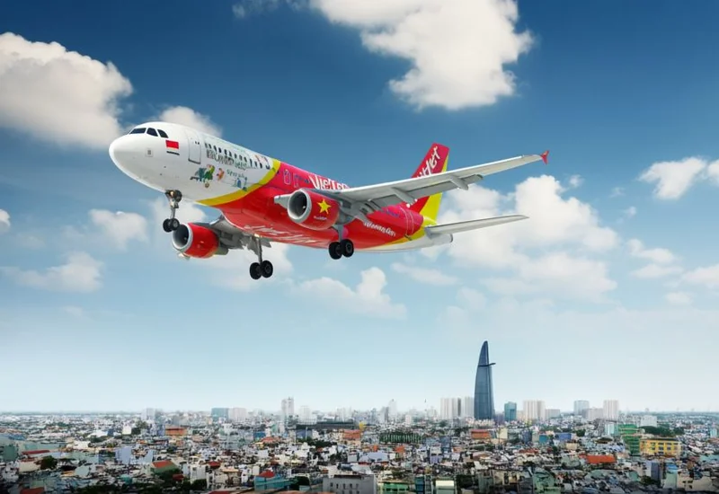 Có nên mua bảo hiểm du lịch Vietjet